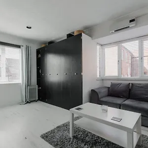  Apartment Hullidays - Trinity Apt. United Kingdom