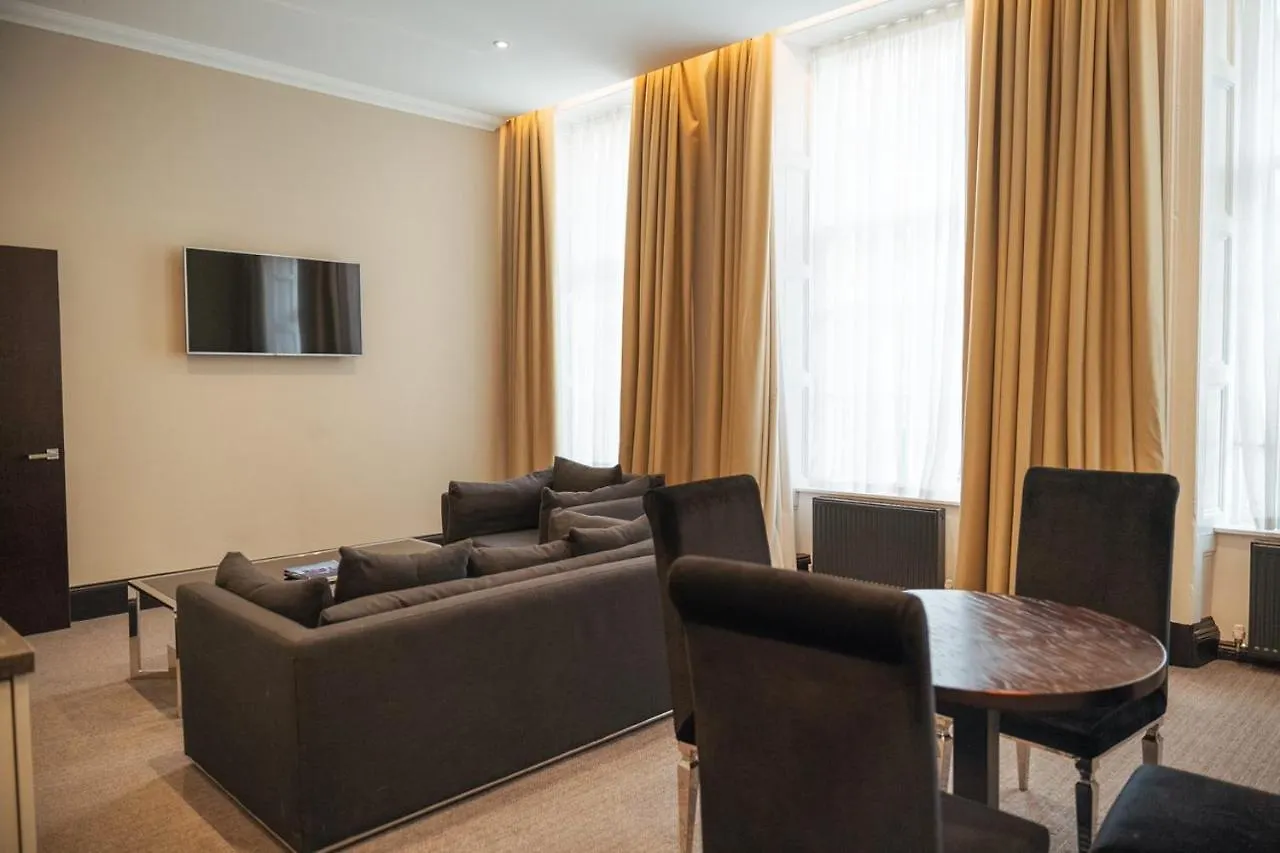 County Hotel & County Aparthotel Newcastle